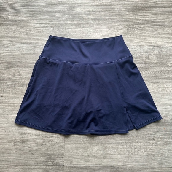 aerie Dresses & Skirts - Aerie Navy Blue Women's Skort Sz S running golf workout